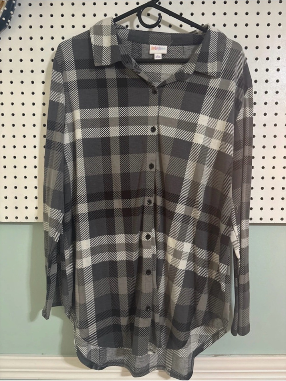 LuLaRoe Plaid Valentina Top